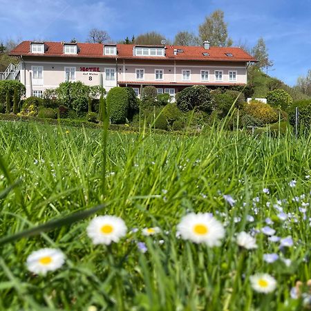Hotel Auf Wolke 8 Trostberg an der Alz Exterior photo